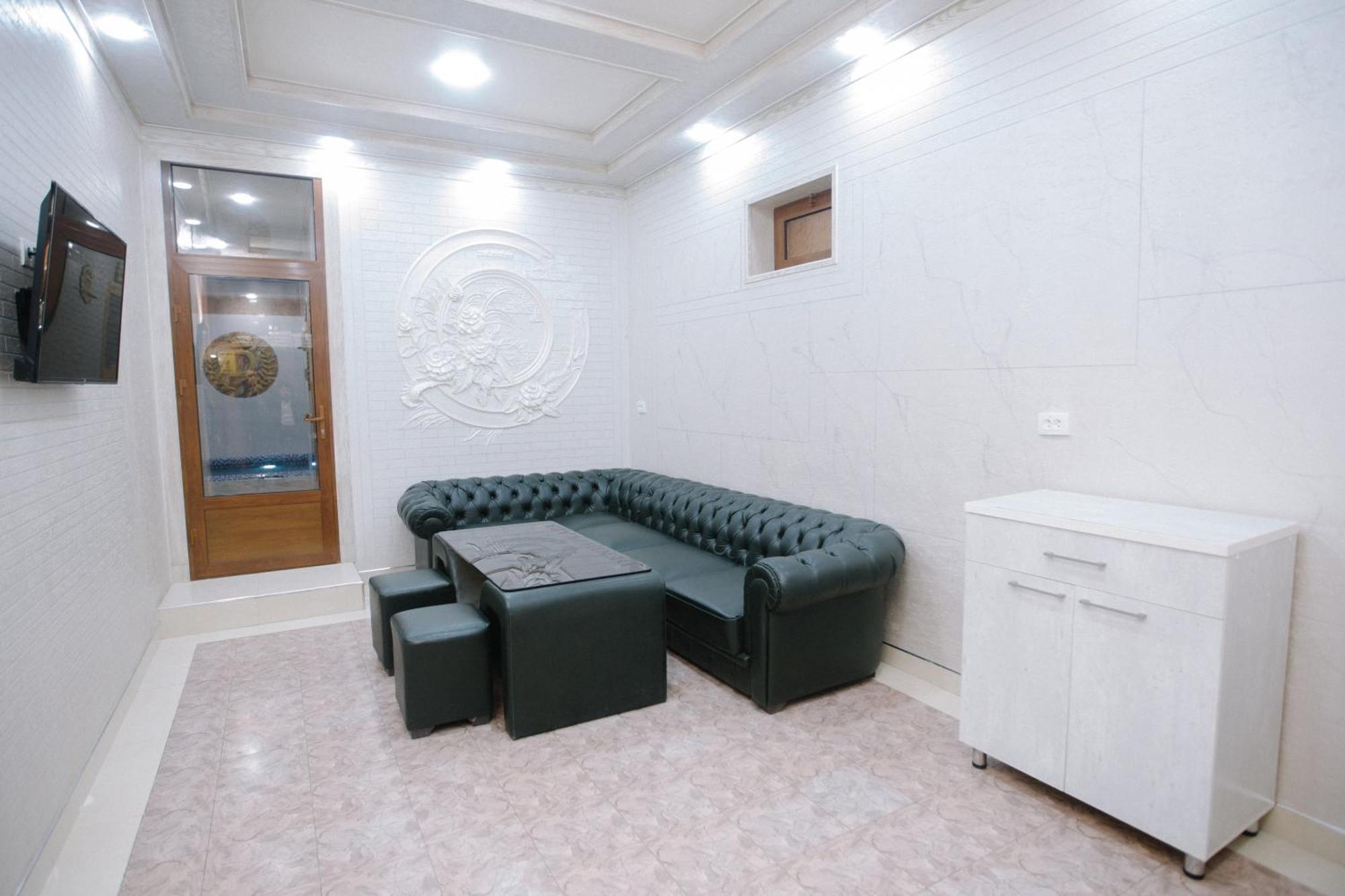 Dendi Plaza Hotel Bucara Exterior foto