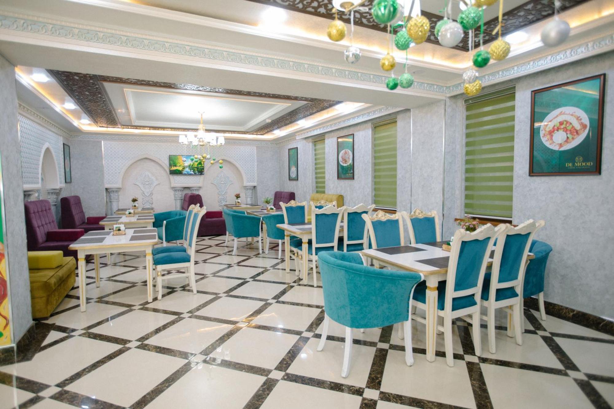 Dendi Plaza Hotel Bucara Exterior foto