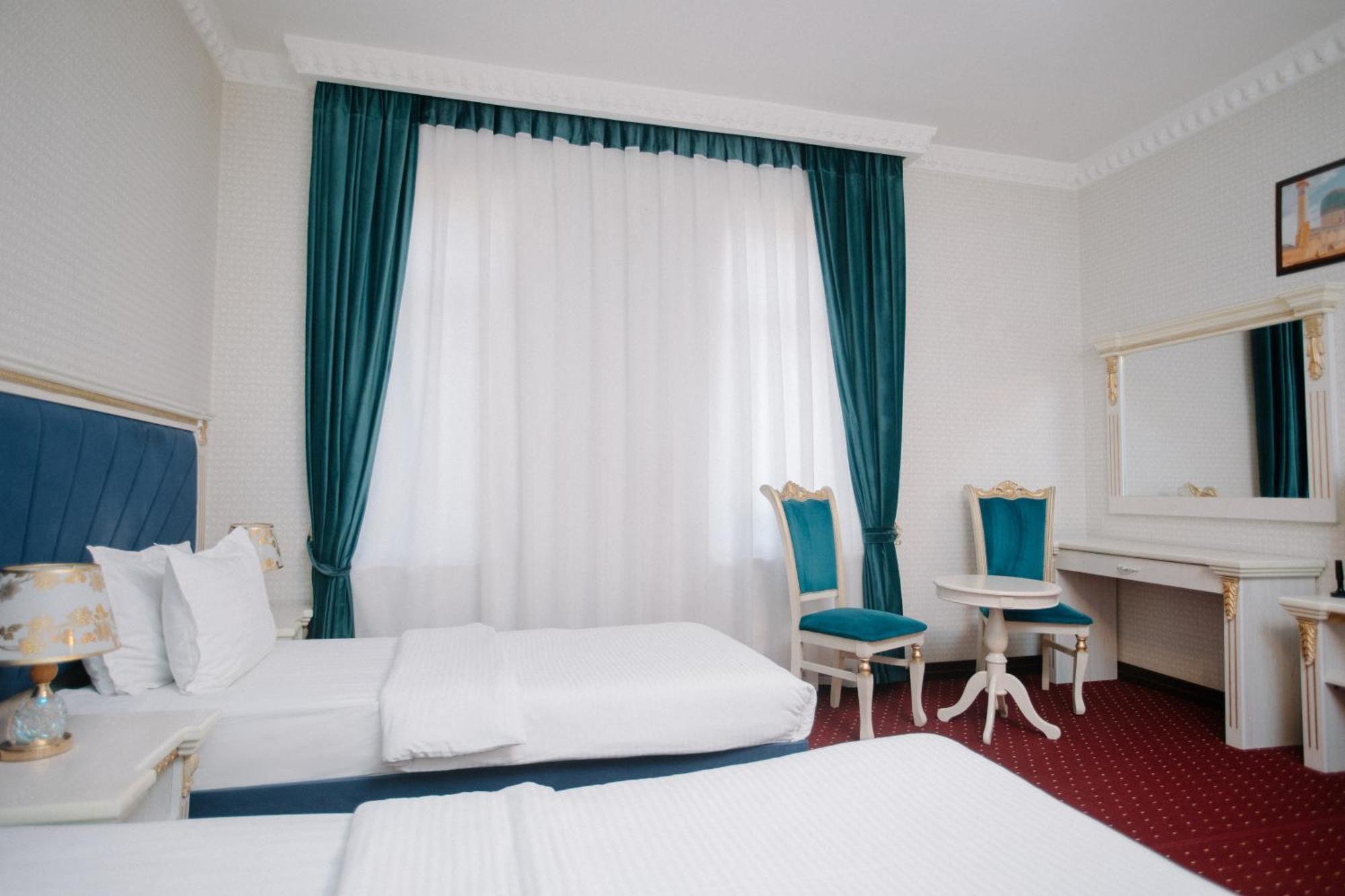 Dendi Plaza Hotel Bucara Exterior foto